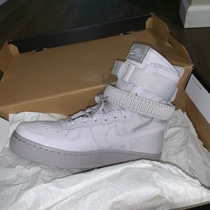 Nike Air Force 1 SF high tops